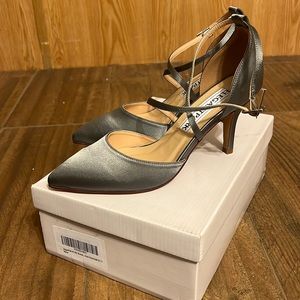CHARCOAL GREY/ SILVER WEDDING GUEST PUMP SIZE 7.5 NEW